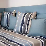 Apartment Alexandra's Razata