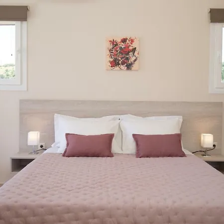 Apartman Rose Maisonette *